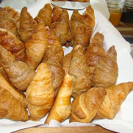 فندق Bel *
